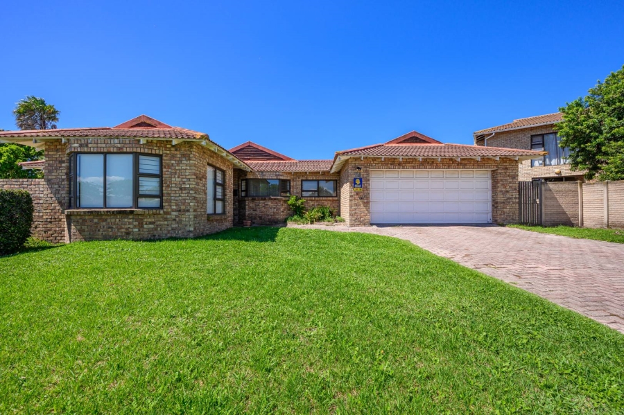 3 Bedroom Property for Sale in Beverley Grove Eastern Cape